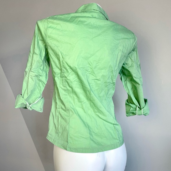 Victorian Green Ruffle Button-Up Top - Picture 3 of 5